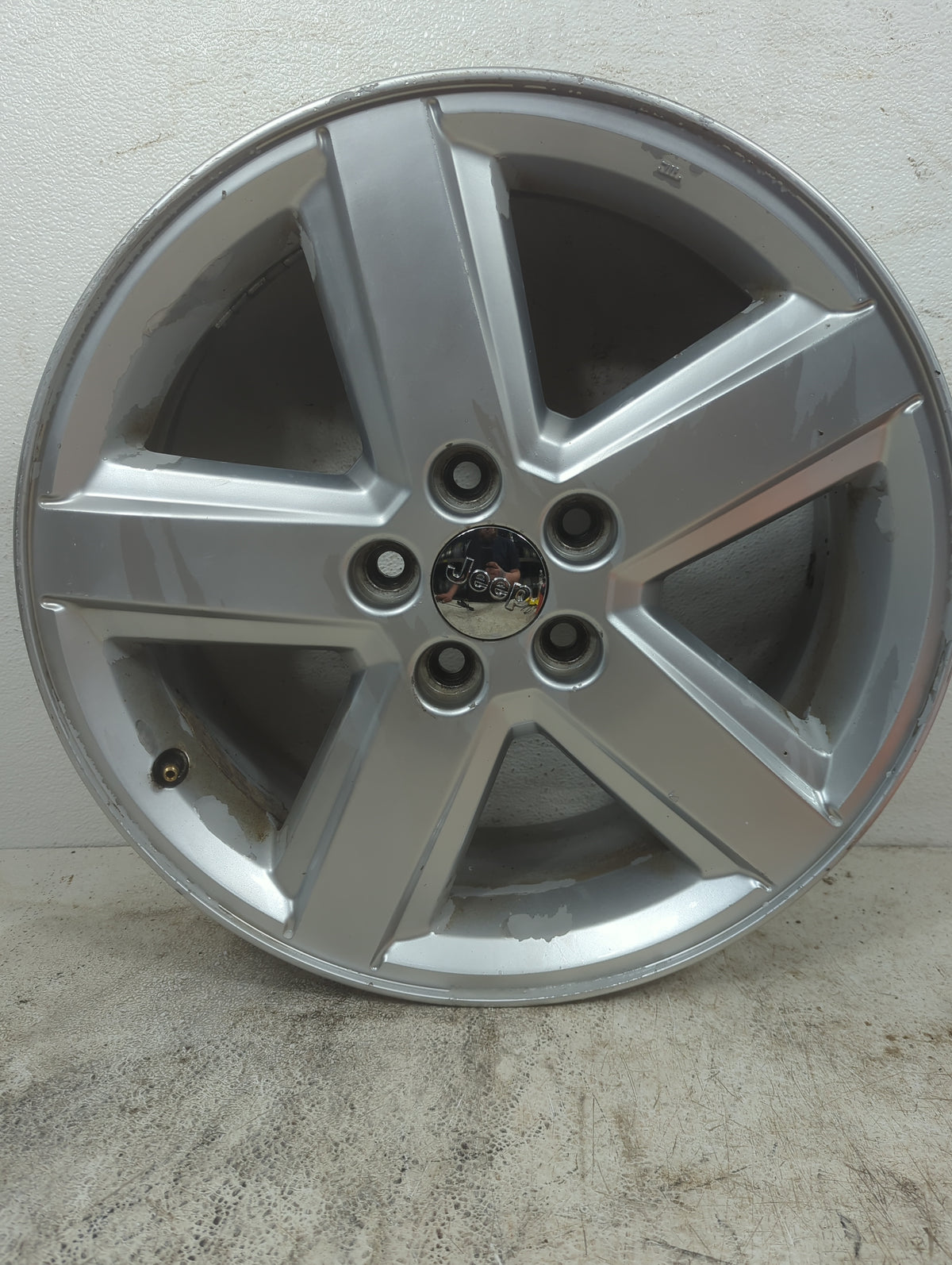 2011-2014 Jeep Compass Oem Wheel Rim 5043298 - Oemusedautoparts1.com