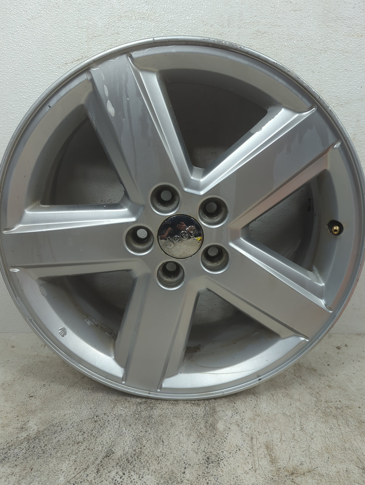 2011-2014 Jeep Compass Oem Wheel Rim 5043299 - Oemusedautoparts1.com