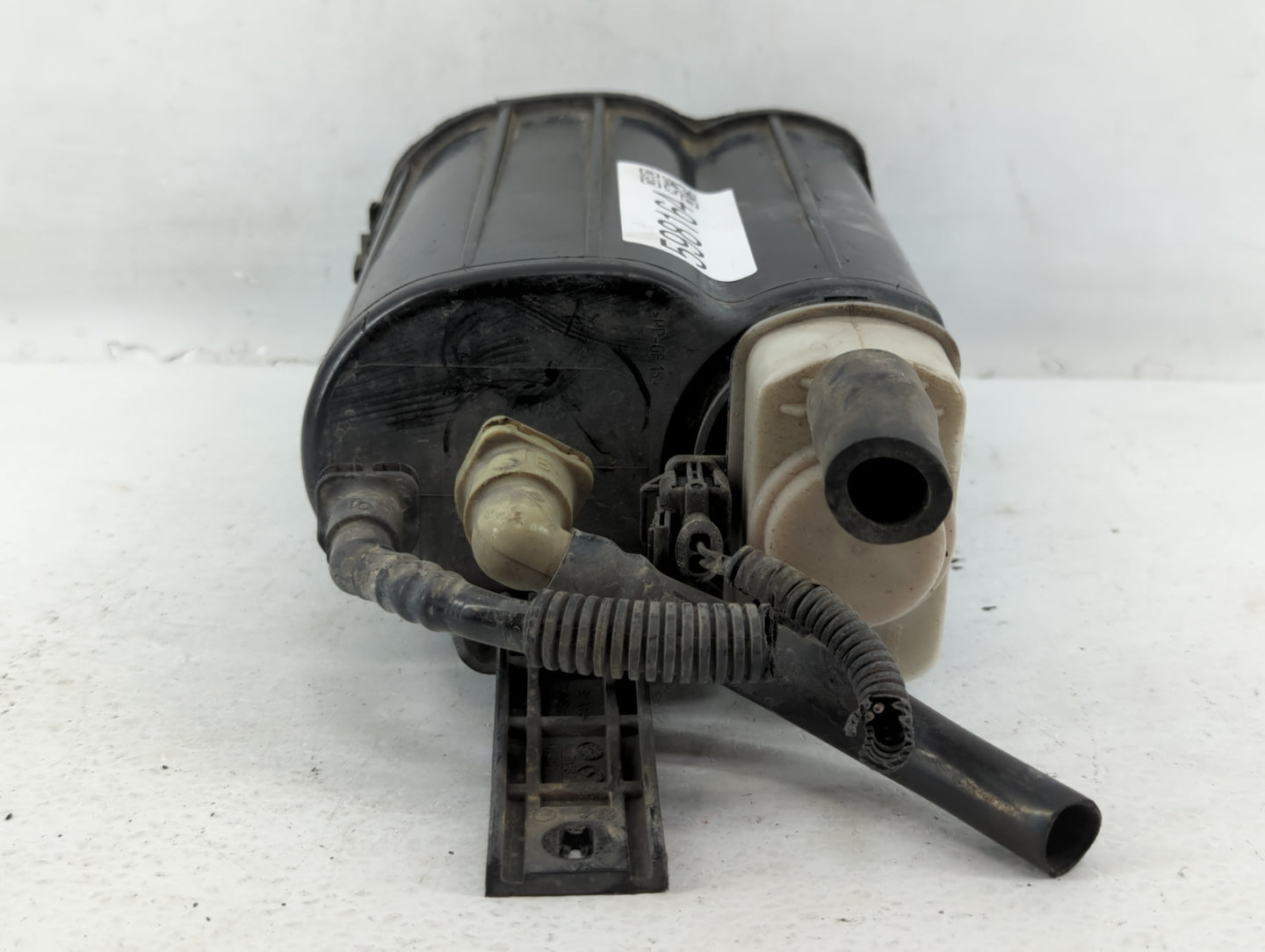 2014 Jeep Compass Fuel Vapor Charcoal Canister - Oemusedautoparts1.com