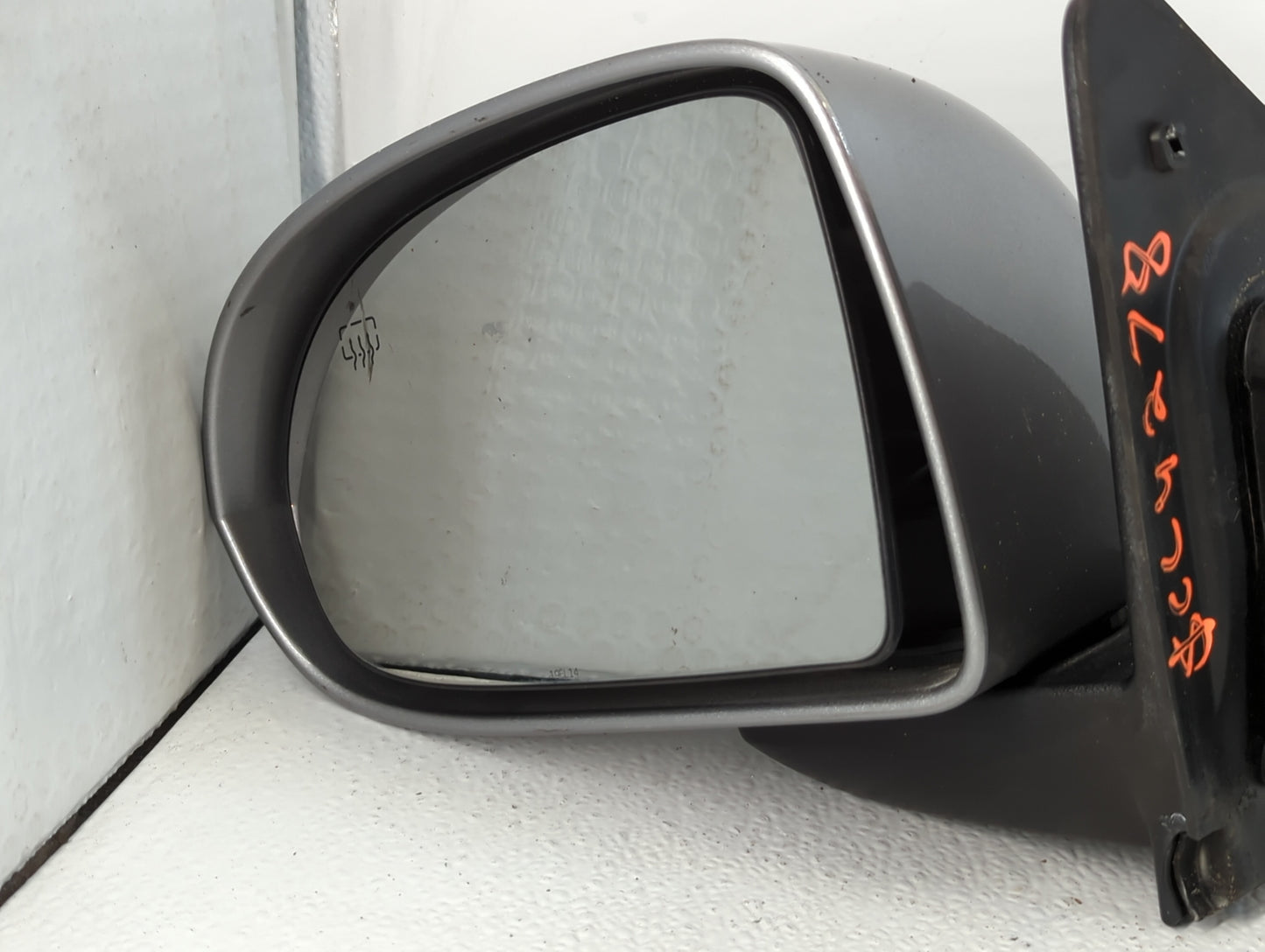 2014 Jeep Compass Passenger Side View Mirror - Right Door Mirror OEM Used - Oemusedautoparts1.com
