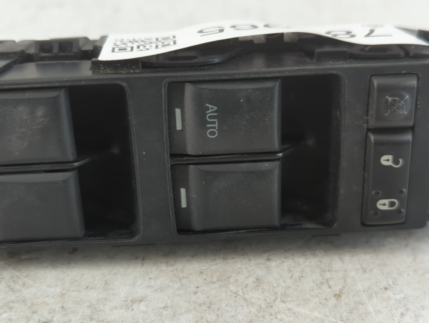 2011-2017 Jeep Compass Master Power Window Switch Replacement Driver Side Left P/N:04602780AA Fits OEM Used Auto Parts - Oem
