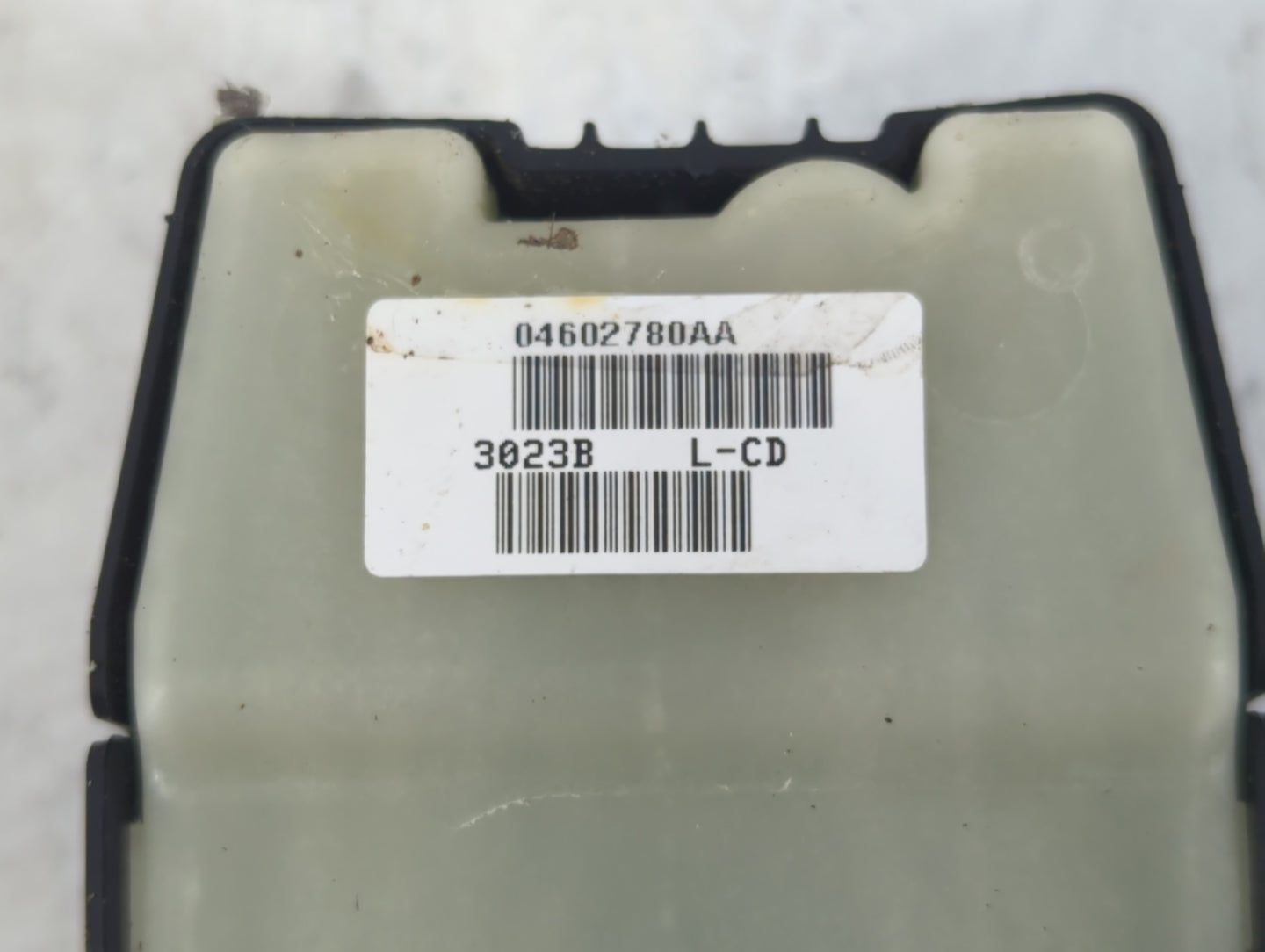 2014 Jeep Compass Master Power Window Switch Replacement Driver Side Left P/N:3023B 04602780AA Fits OEM Used Auto Parts - Oe