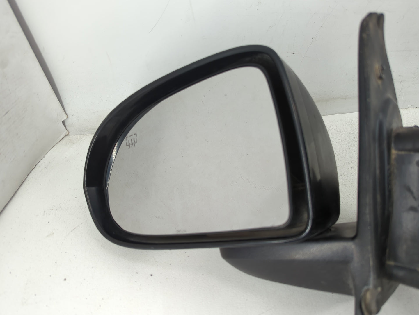 2007-2017 Jeep Compass Driver Side View Mirror - Left Door Mirror OEM Used - Oemusedautoparts1.com