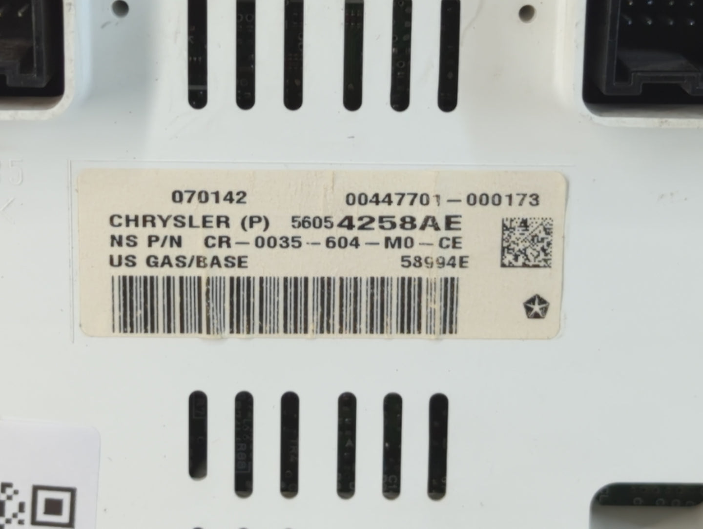 2014 Jeep Compass Instrument Cluster Speedometer Gauges P/N:56054258AE Fits OEM Used Auto Parts - Oemusedautoparts1.com