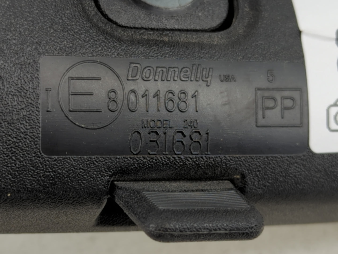 2014 Jeep Compass Interior Rear View Mirror Replacement OEM P/N:E8011681 Fits OEM Used Auto Parts - Oemusedautoparts1.com
