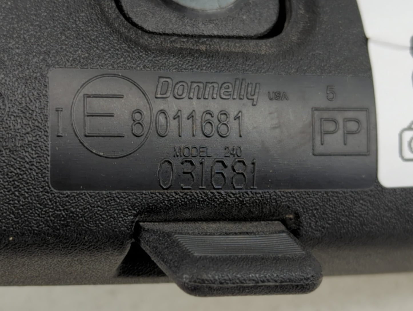 2014 Jeep Compass Interior Rear View Mirror Replacement OEM P/N:E8011681 Fits OEM Used Auto Parts - Oemusedautoparts1.com