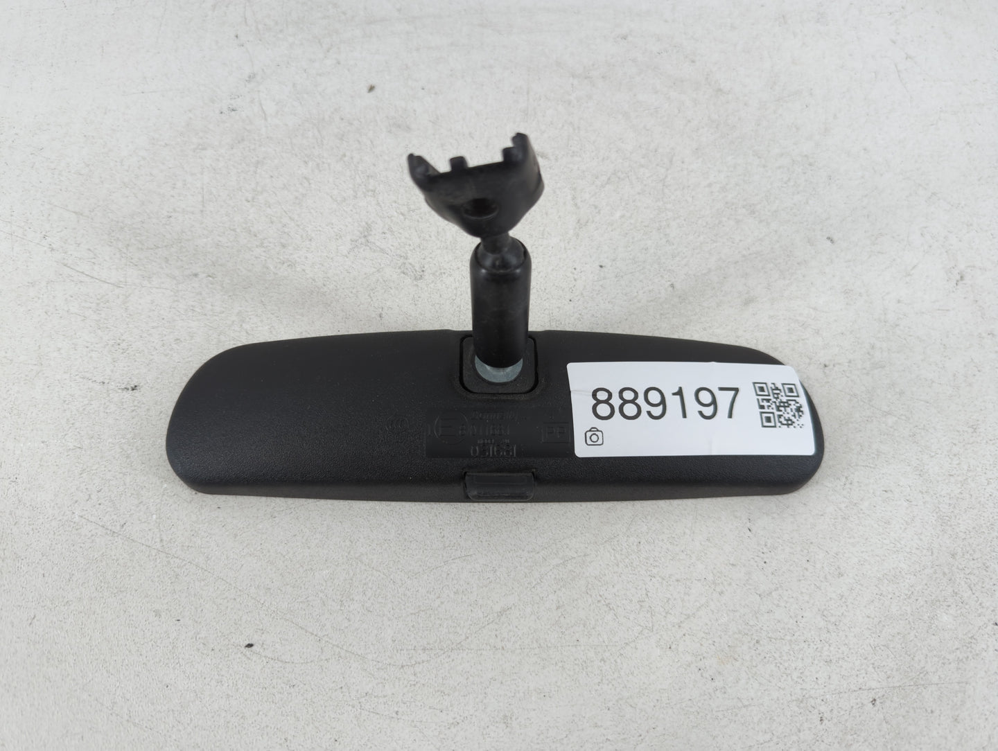 2014 Jeep Compass Interior Rear View Mirror Replacement OEM P/N:E8011681 Fits OEM Used Auto Parts - Oemusedautoparts1.com