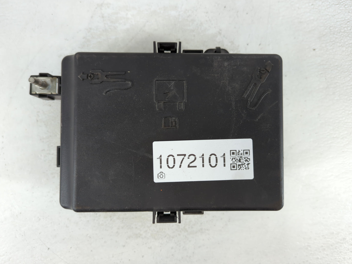2014 Jeep Grand Cherokee Fusebox Fuse Box Panel Relay Module P/N:P68336810AC Fits OEM Used Auto Parts - Oemusedautoparts1.co