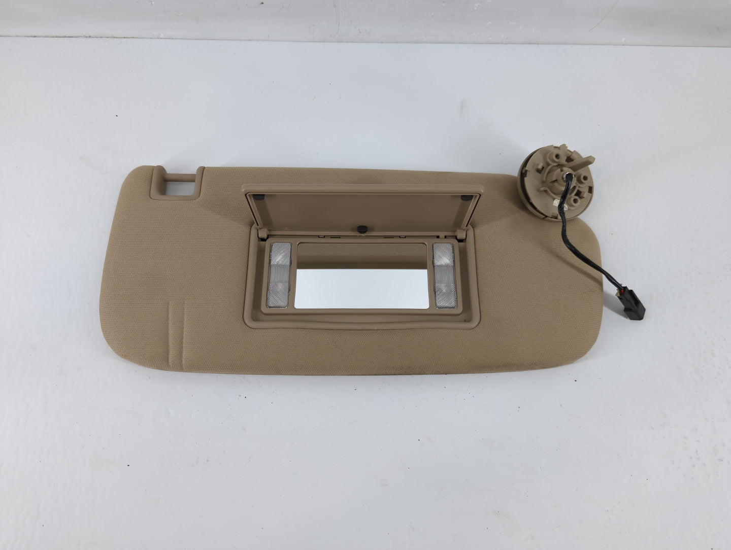 2014-2022 Jeep Grand Cherokee Sun Visor Shade Replacement Passenger Right Mirror Fits OEM Used Auto Parts - Oemusedautoparts