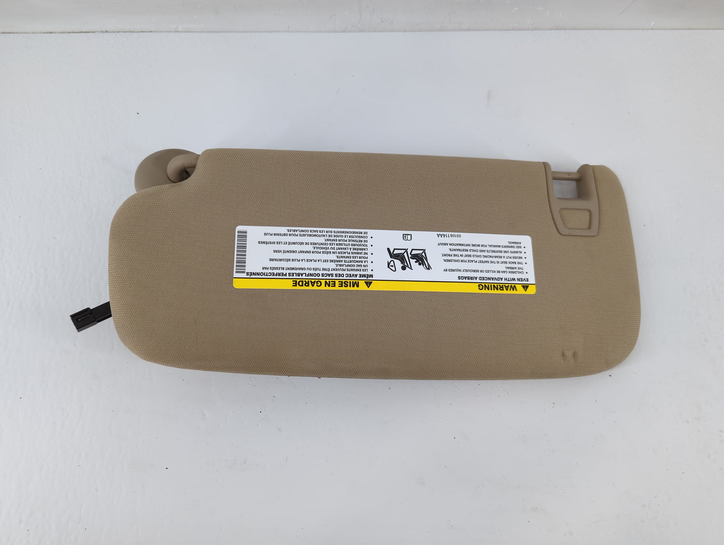 2014-2022 Jeep Grand Cherokee Sun Visor Shade Replacement Passenger Right Mirror Fits OEM Used Auto Parts - Oemusedautoparts