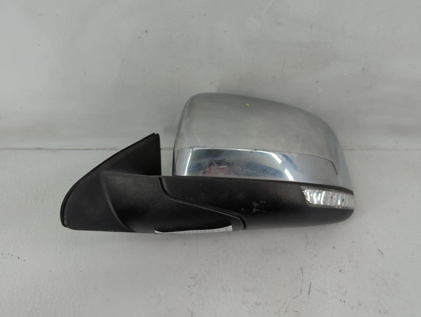 2011-2018 Jeep Grand Cherokee Driver Side View Mirror - Left Door Mirror OEM Used - Oemusedautoparts1.com