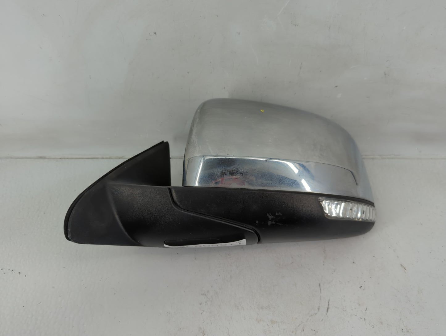 2011-2018 Jeep Grand Cherokee Driver Side View Mirror - Left Door Mirror OEM Used - Oemusedautoparts1.com