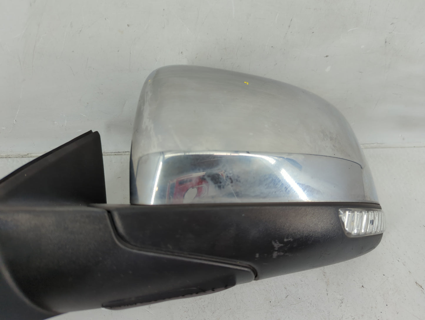 2011-2018 Jeep Grand Cherokee Driver Side View Mirror - Left Door Mirror OEM Used - Oemusedautoparts1.com