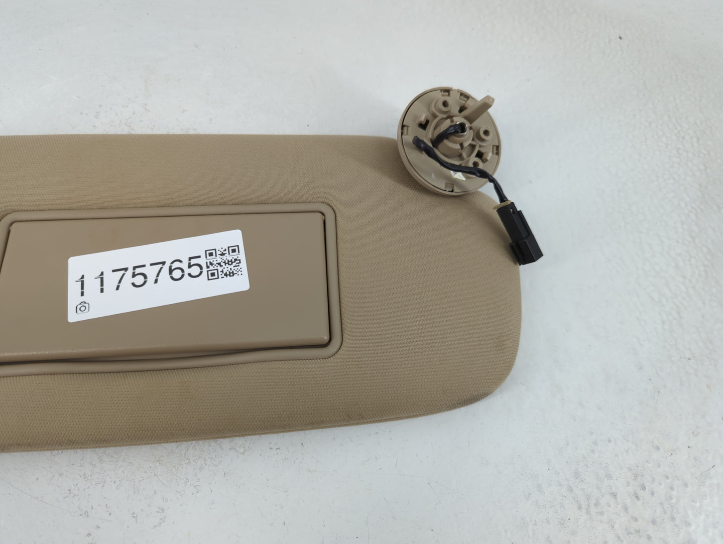 2014-2022 Jeep Grand Cherokee Sun Visor Shade Replacement Passenger Right Mirror Fits OEM Used Auto Parts - Oemusedautoparts