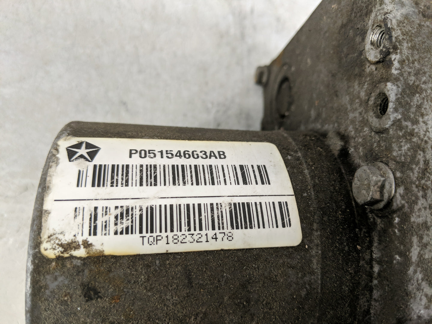2014-2015 Jeep Grand Cherokee Power Steering Column Pump Oem - Oemusedautoparts1.com