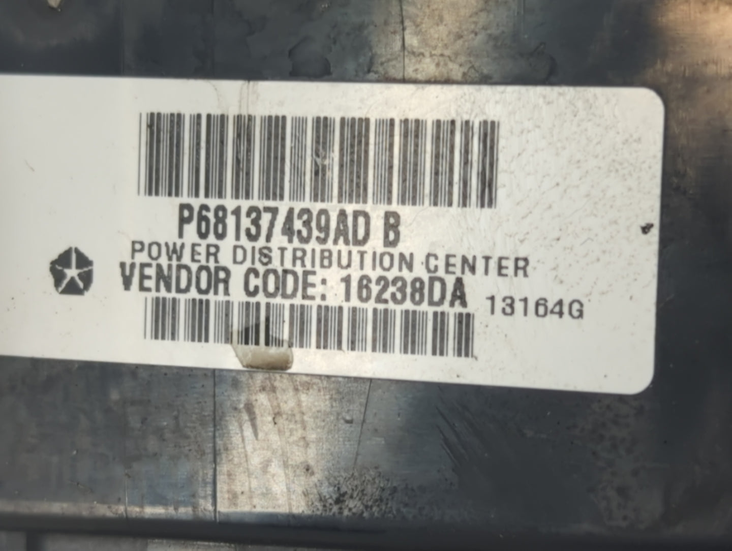 2014 Jeep Grand Cherokee Fusebox Fuse Box Panel Relay Module P/N:P68137439AD B Fits OEM Used Auto Parts - Oemusedautoparts1.