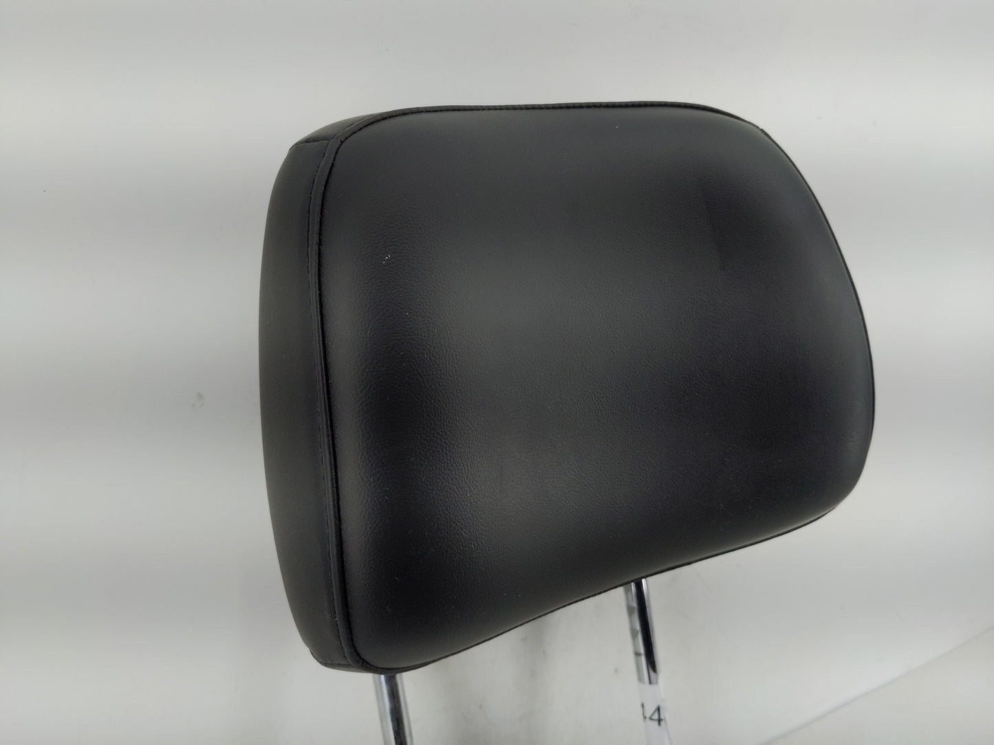 2014 Jeep Grand Cherokee Headrest Head Rest Rear Seat Fits OEM Used Auto Parts - Oemusedautoparts1.com