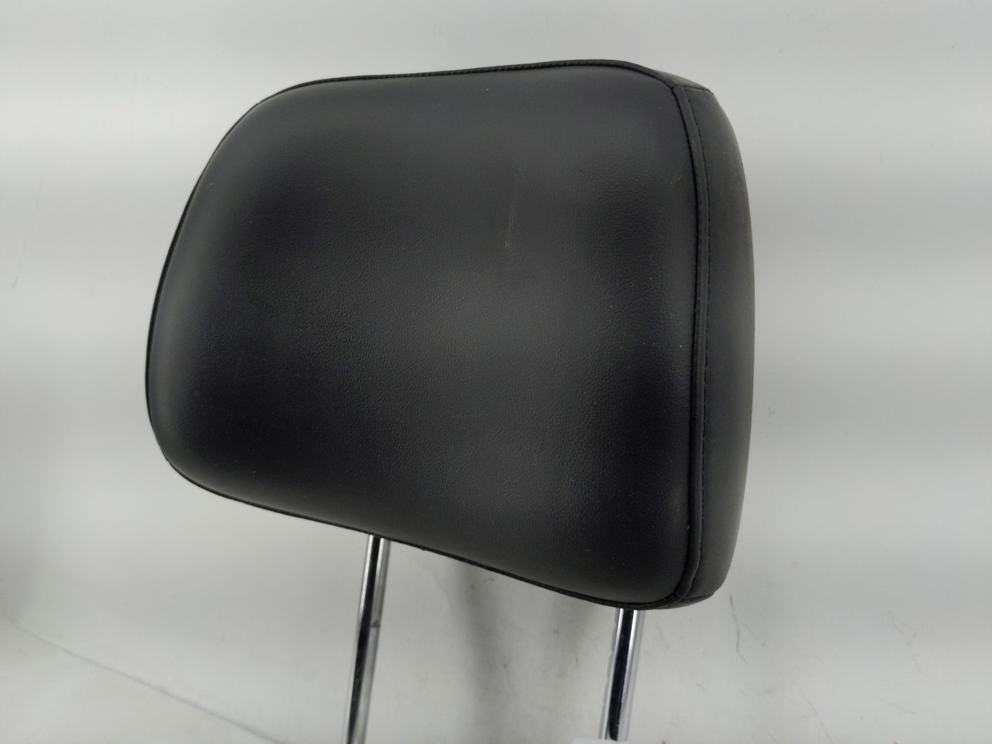 2014 Jeep Grand Cherokee Headrest Head Rest Rear Seat Fits OEM Used Auto Parts - Oemusedautoparts1.com
