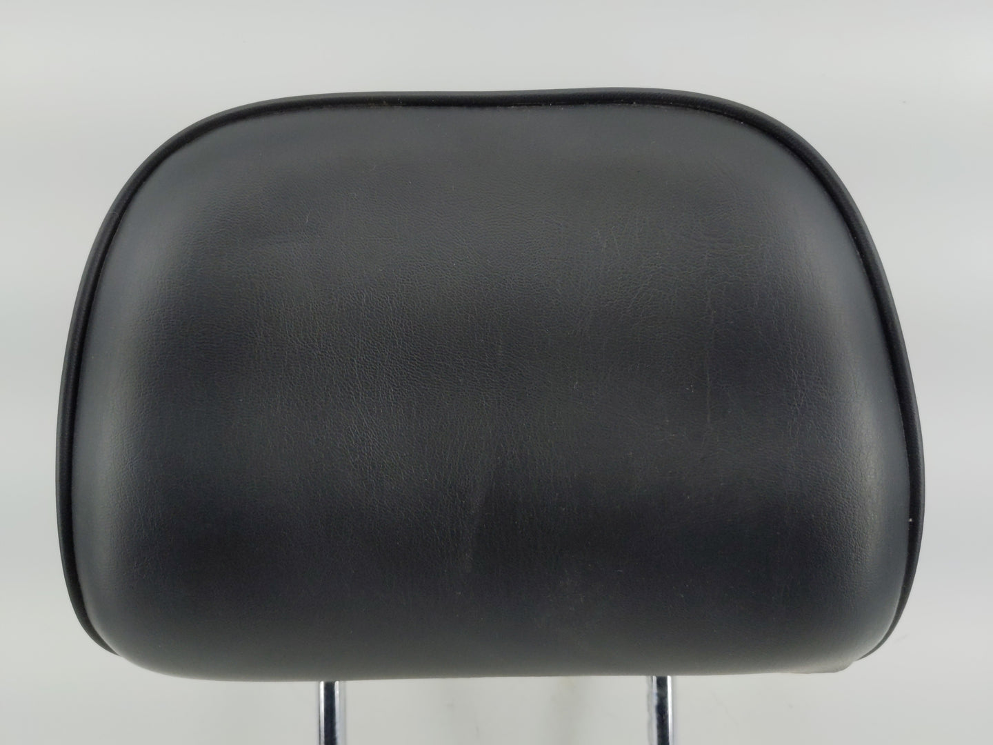 2014 Jeep Grand Cherokee Headrest Head Rest Rear Seat Fits OEM Used Auto Parts - Oemusedautoparts1.com
