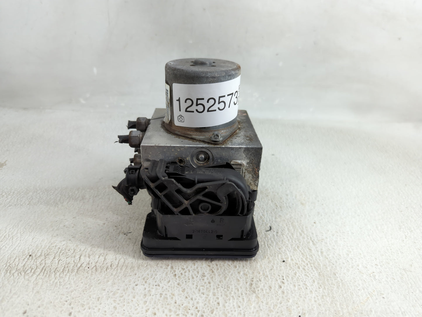 2013-2014 Jeep Grand Cherokee ABS Pump Control Module Replacement P/N:P04779976AL Fits Fits 2013 2014 OEM Used Auto Parts - 