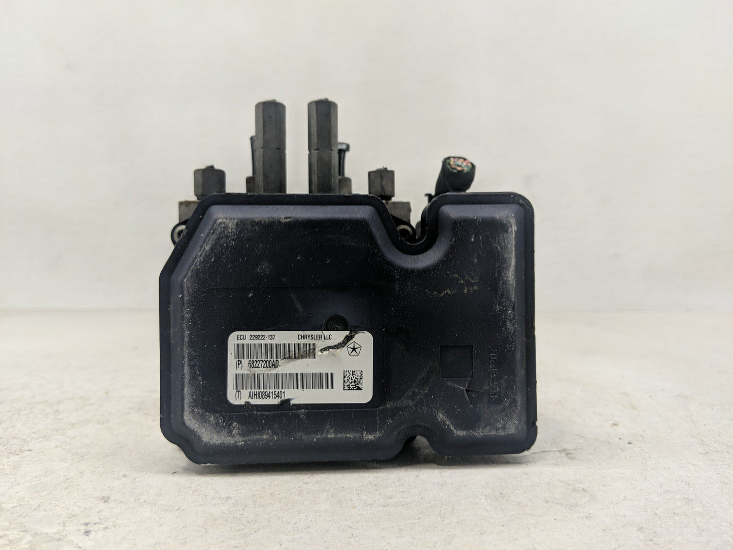 2013-2014 Jeep Grand Cherokee ABS Pump Control Module Replacement P/N:229222-137 68227200AD Fits Fits 2013 2014 OEM Used Aut