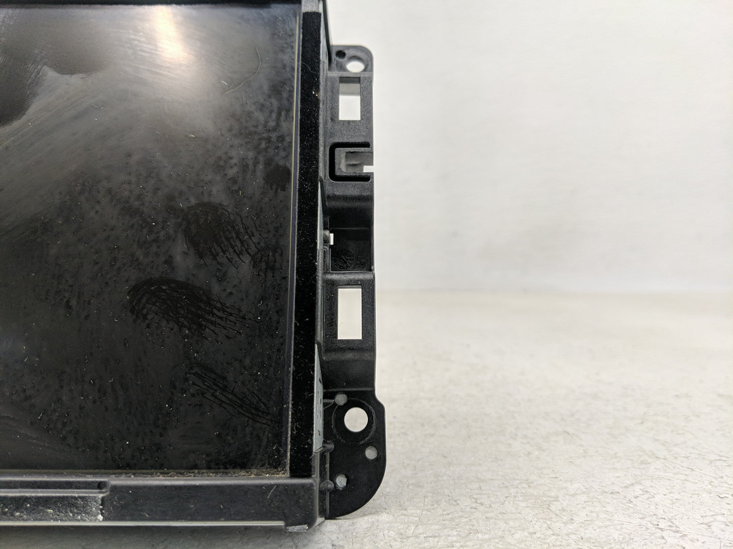 2014 Jeep Grand Cherokee Radio AM FM Cd Player Receiver Replacement P/N:6434C-BE2801 Fits OEM Used Auto Parts - Oemusedautop