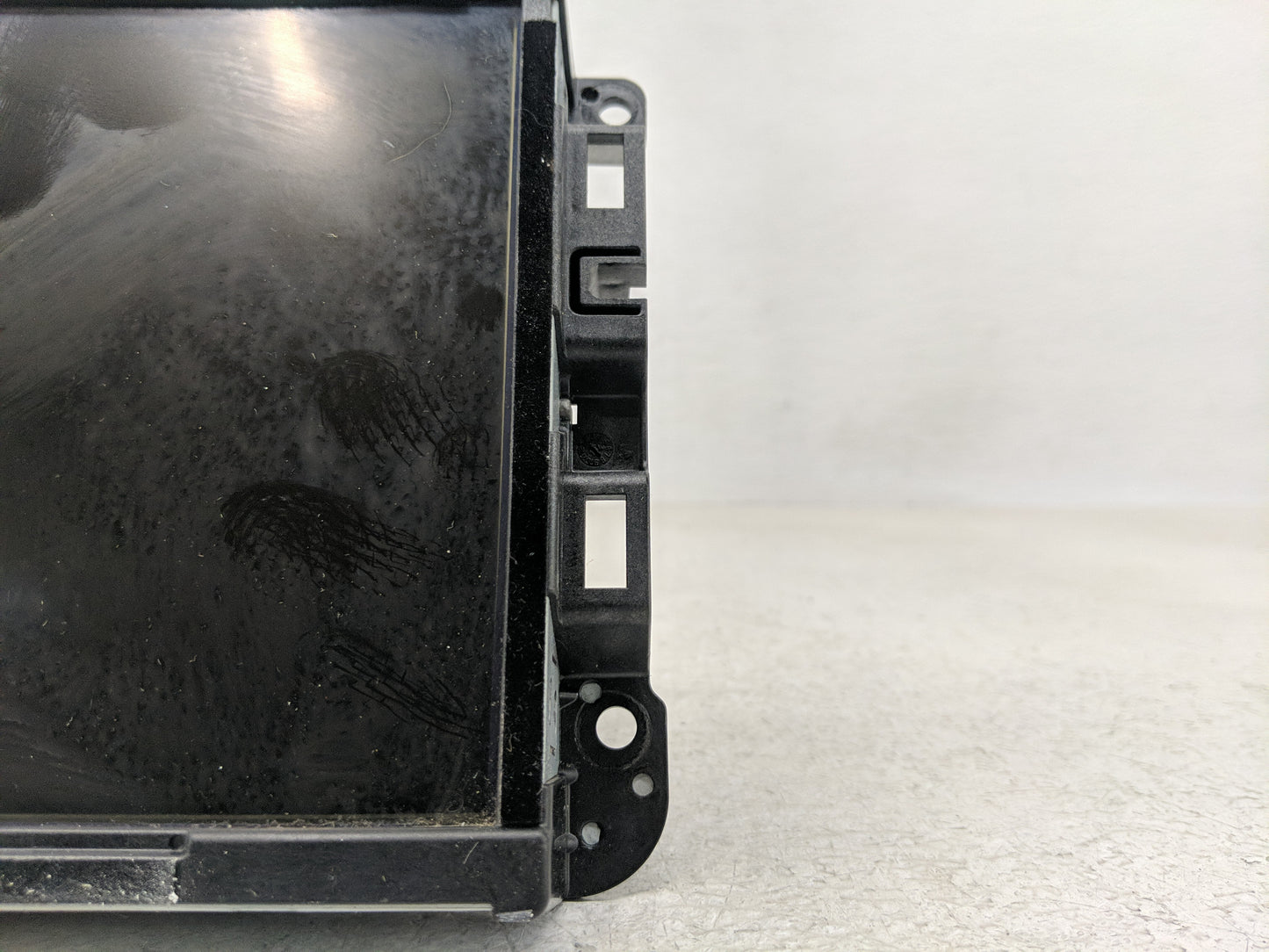 2014 Jeep Grand Cherokee Radio AM FM Cd Player Receiver Replacement P/N:6434C-BE2801 Fits OEM Used Auto Parts - Oemusedautop