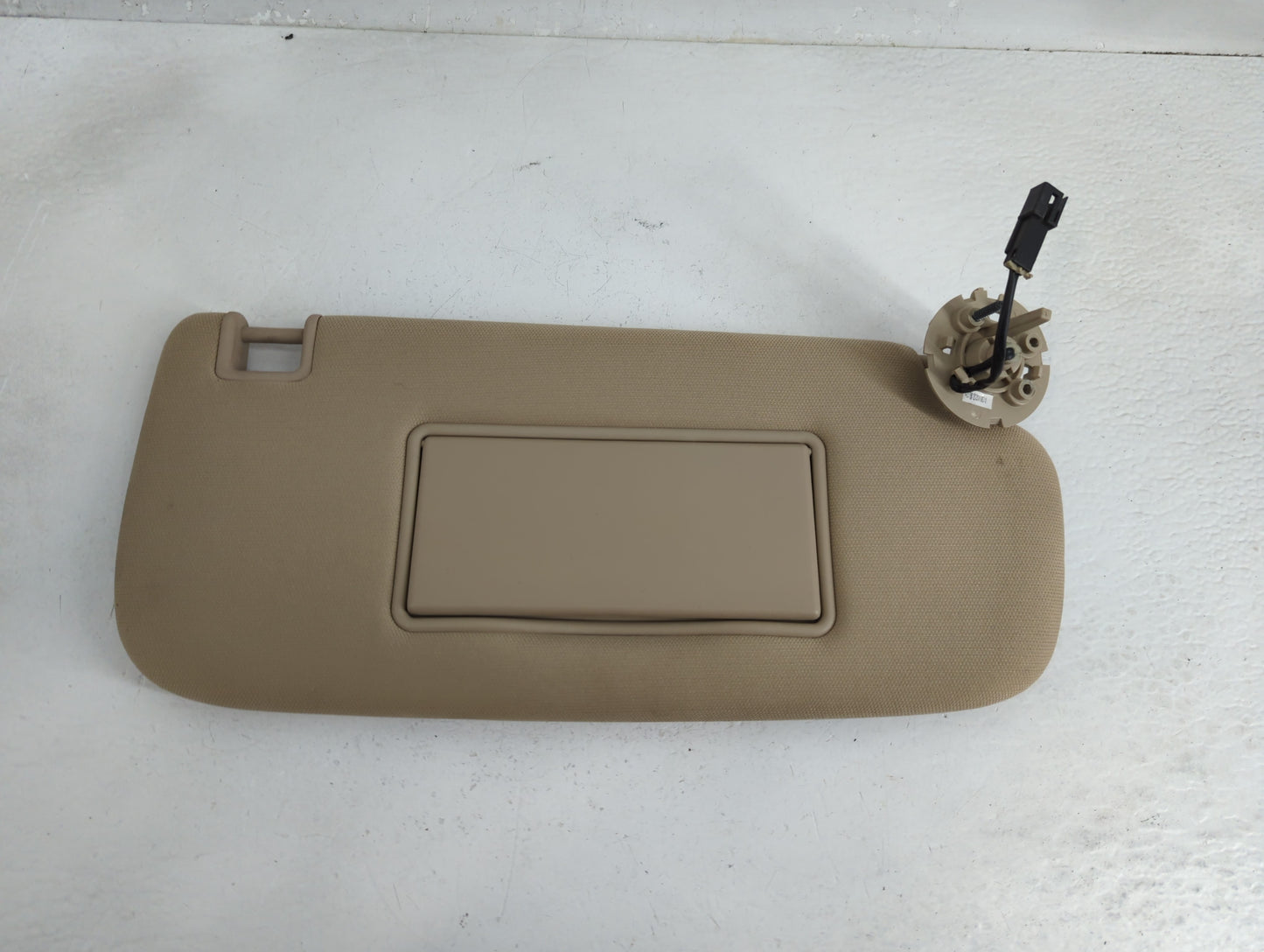 2014-2022 Jeep Grand Cherokee Sun Visor Shade Replacement Passenger Right Mirror Fits OEM Used Auto Parts - Oemusedautoparts