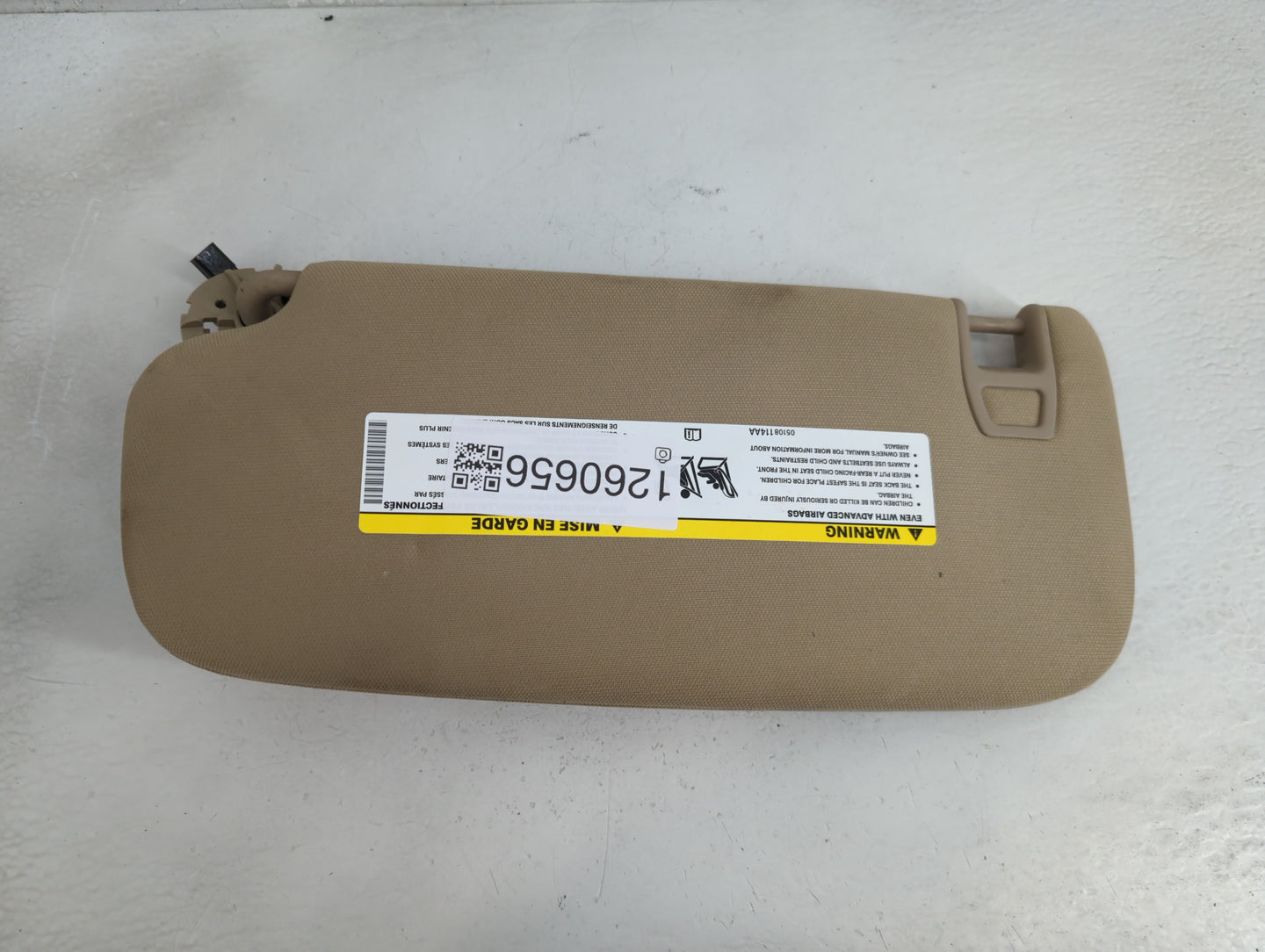 2014-2022 Jeep Grand Cherokee Sun Visor Shade Replacement Passenger Right Mirror Fits OEM Used Auto Parts - Oemusedautoparts