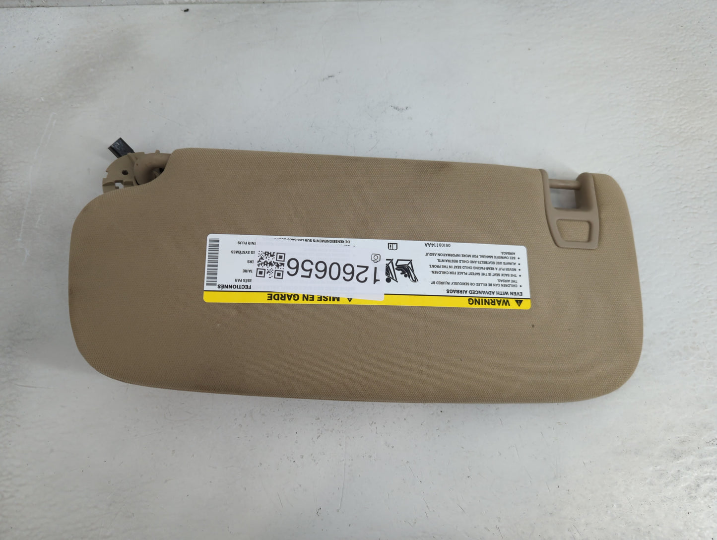 2014-2022 Jeep Grand Cherokee Sun Visor Shade Replacement Passenger Right Mirror Fits OEM Used Auto Parts - Oemusedautoparts