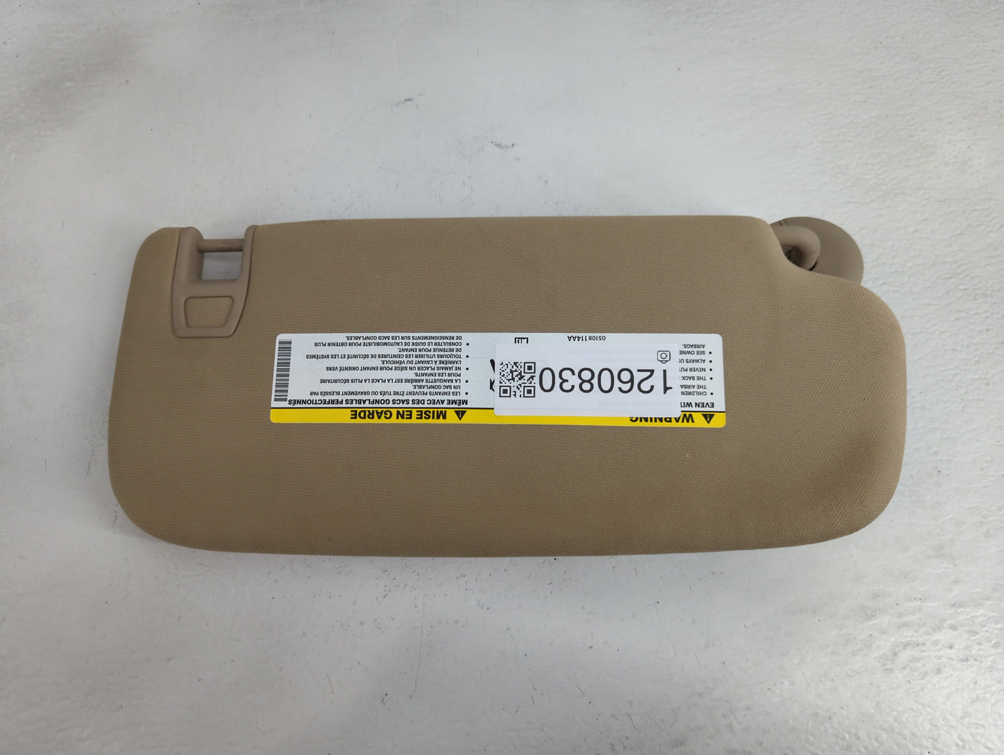 2014-2022 Jeep Grand Cherokee Sun Visor Shade Replacement Driver Left Mirror Fits OEM Used Auto Parts - Oemusedautoparts1.co