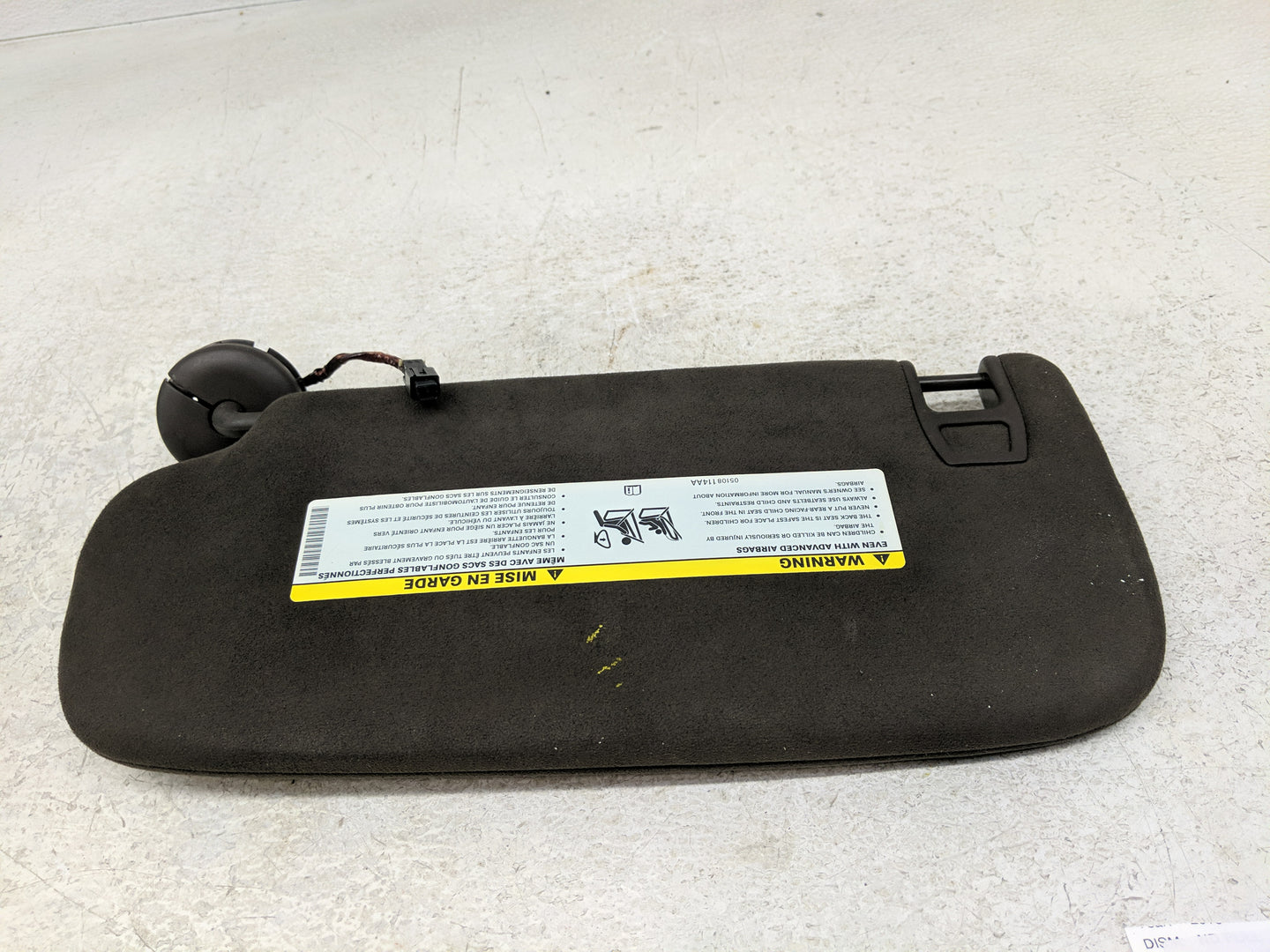 2014-2022 Jeep Grand Cherokee Sun Visor Shade Replacement Passenger Right Mirror Fits OEM Used Auto Parts - Oemusedautoparts