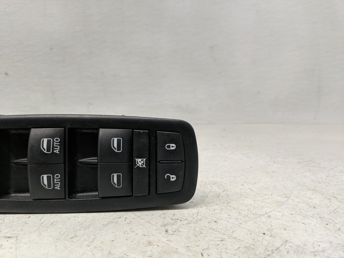 2014-2015 Jeep Grand Cherokee Master Power Window Switch Replacement Driver Side Left Fits Fits 2014 2015 OEM Used Auto Part