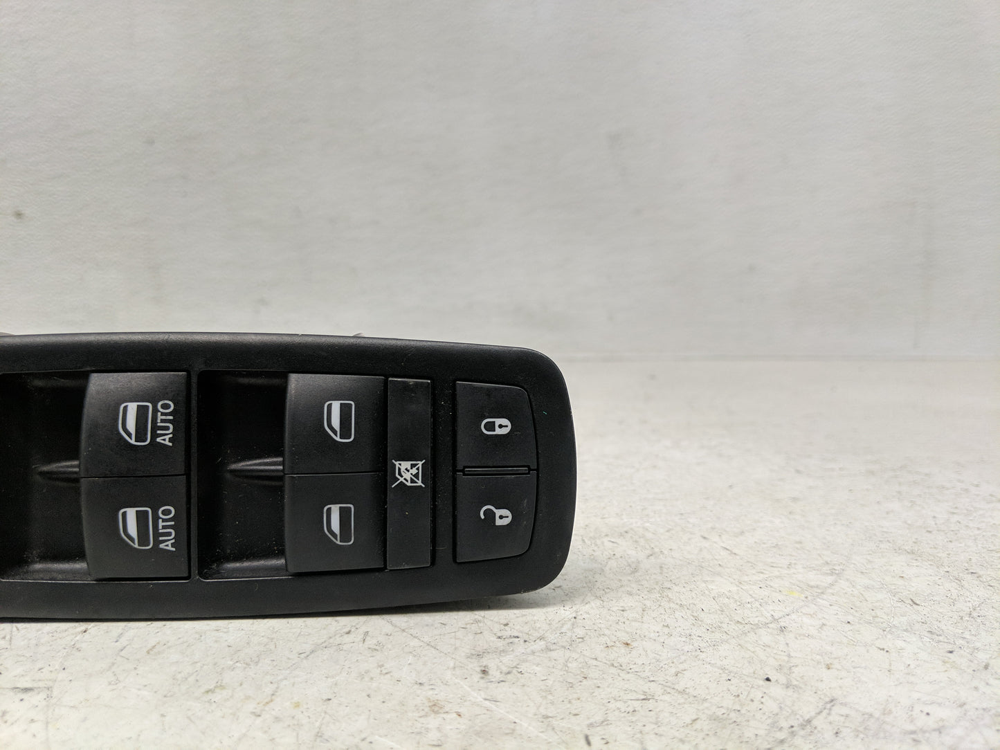 2014-2015 Jeep Grand Cherokee Master Power Window Switch Replacement Driver Side Left Fits Fits 2014 2015 OEM Used Auto Part