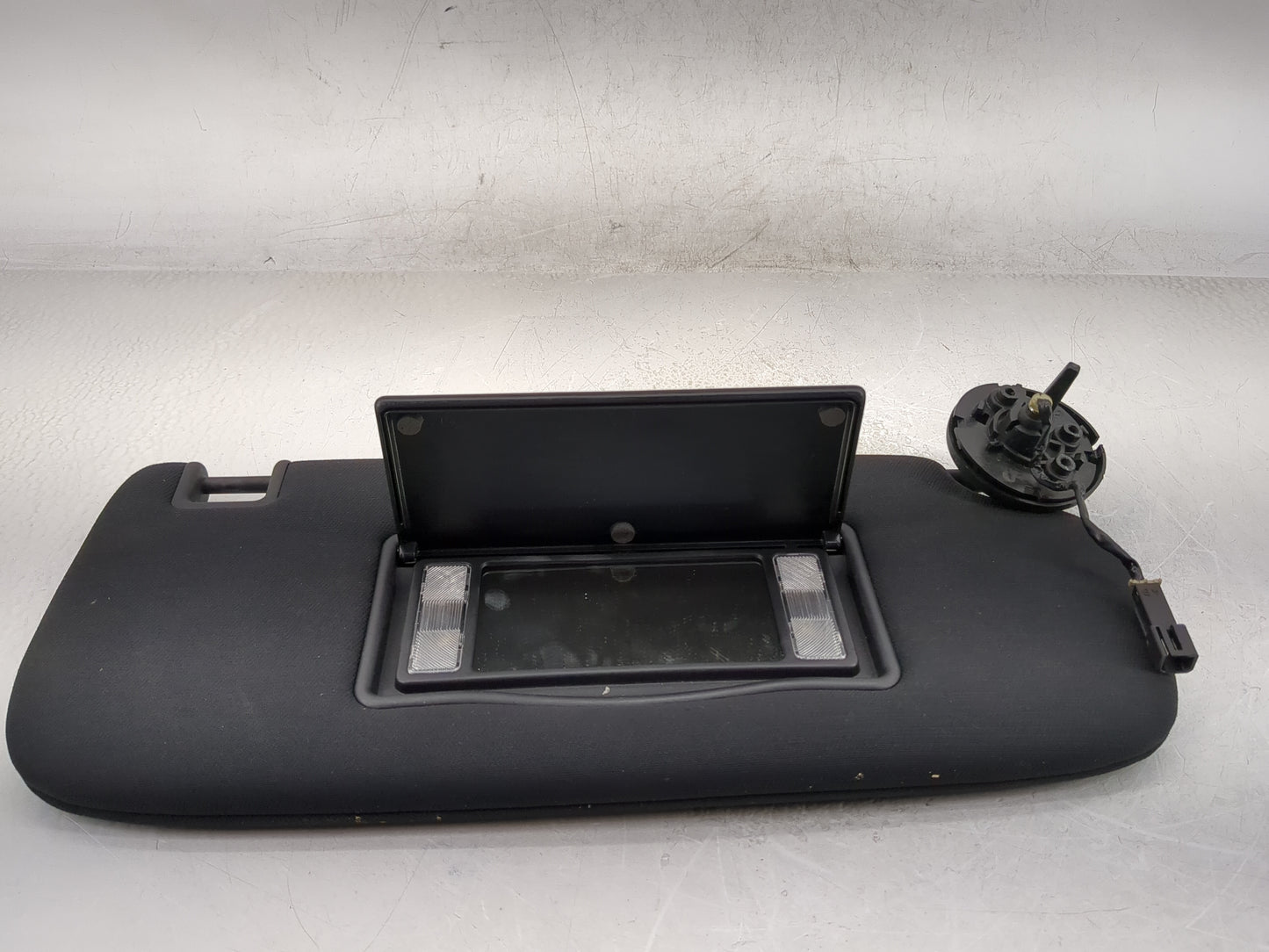 2014-2022 Jeep Grand Cherokee Sun Visor Shade Replacement Passenger Right Mirror Fits OEM Used Auto Parts - Oemusedautoparts