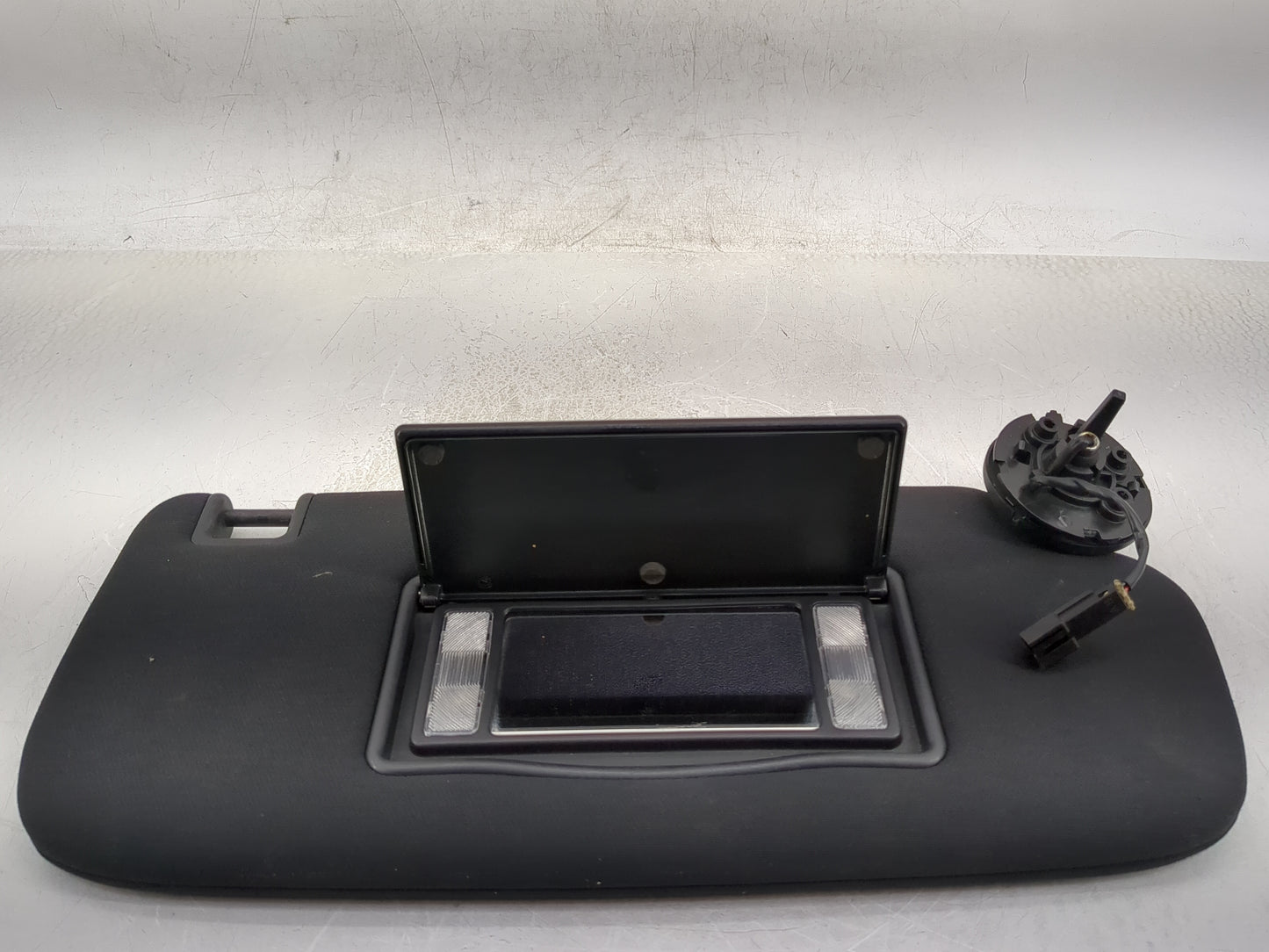 2014-2022 Jeep Grand Cherokee Sun Visor Shade Replacement Passenger Right Mirror Fits OEM Used Auto Parts - Oemusedautoparts