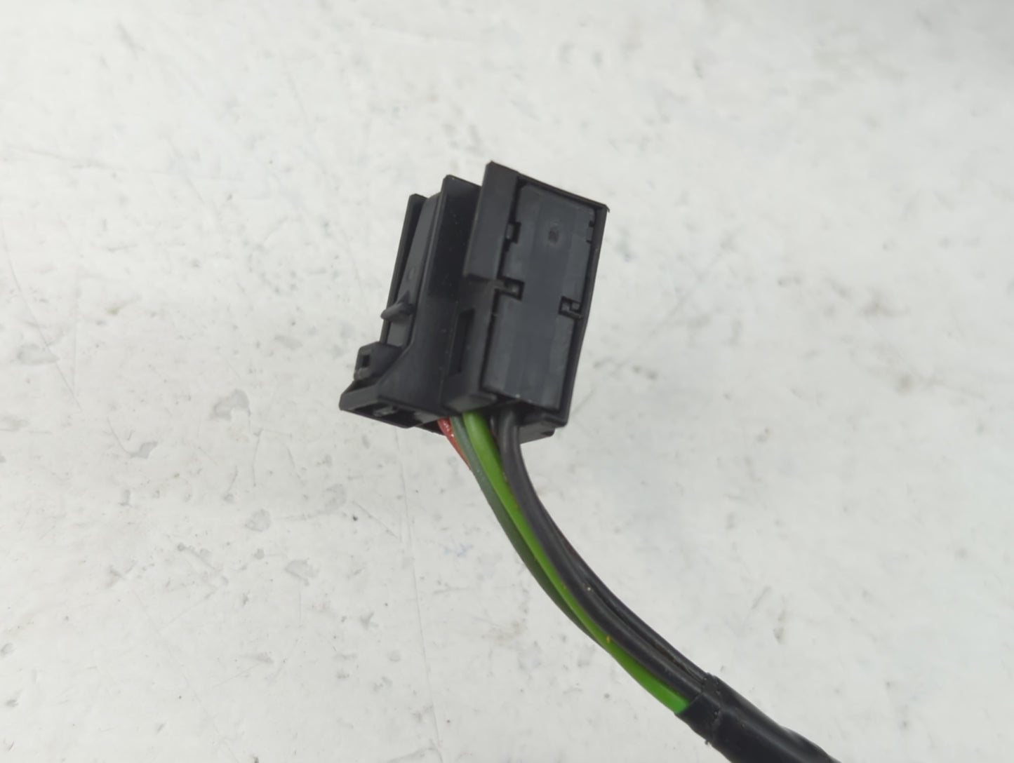 2011-2022 Jeep Grand Cherokee Driver Side View Mirror - Left Door Mirror OEM Used - Oemusedautoparts1.com
