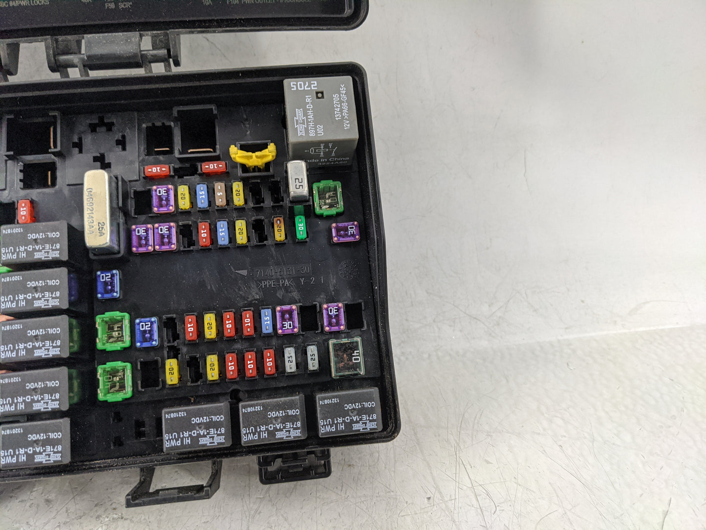 2014 Jeep Grand Cherokee Fusebox Fuse Box Panel Relay Module P/N:P68194607AD Fits OEM Used Auto Parts - Oemusedautoparts1.co