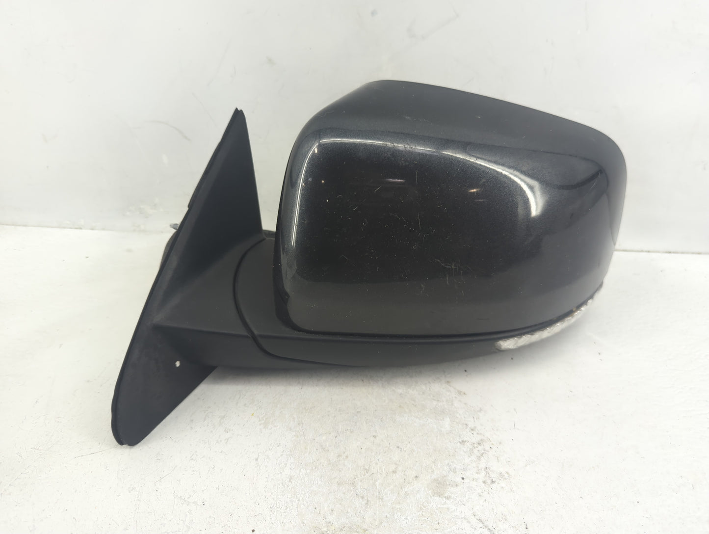 2011-2018 Jeep Grand Cherokee Driver Side View Mirror - Left Door Mirror OEM Used - Oemusedautoparts1.com