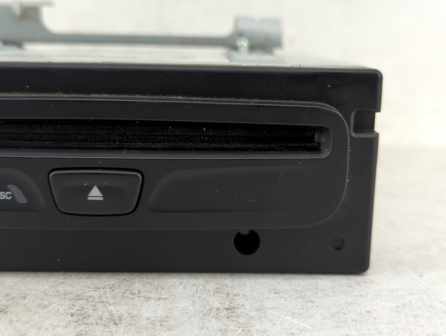 2014-2022 Jeep Grand Cherokee Radio AM FM Cd Player Receiver Replacement P/N:P05091245AC Fits OEM Used Auto Parts - Oemuseda