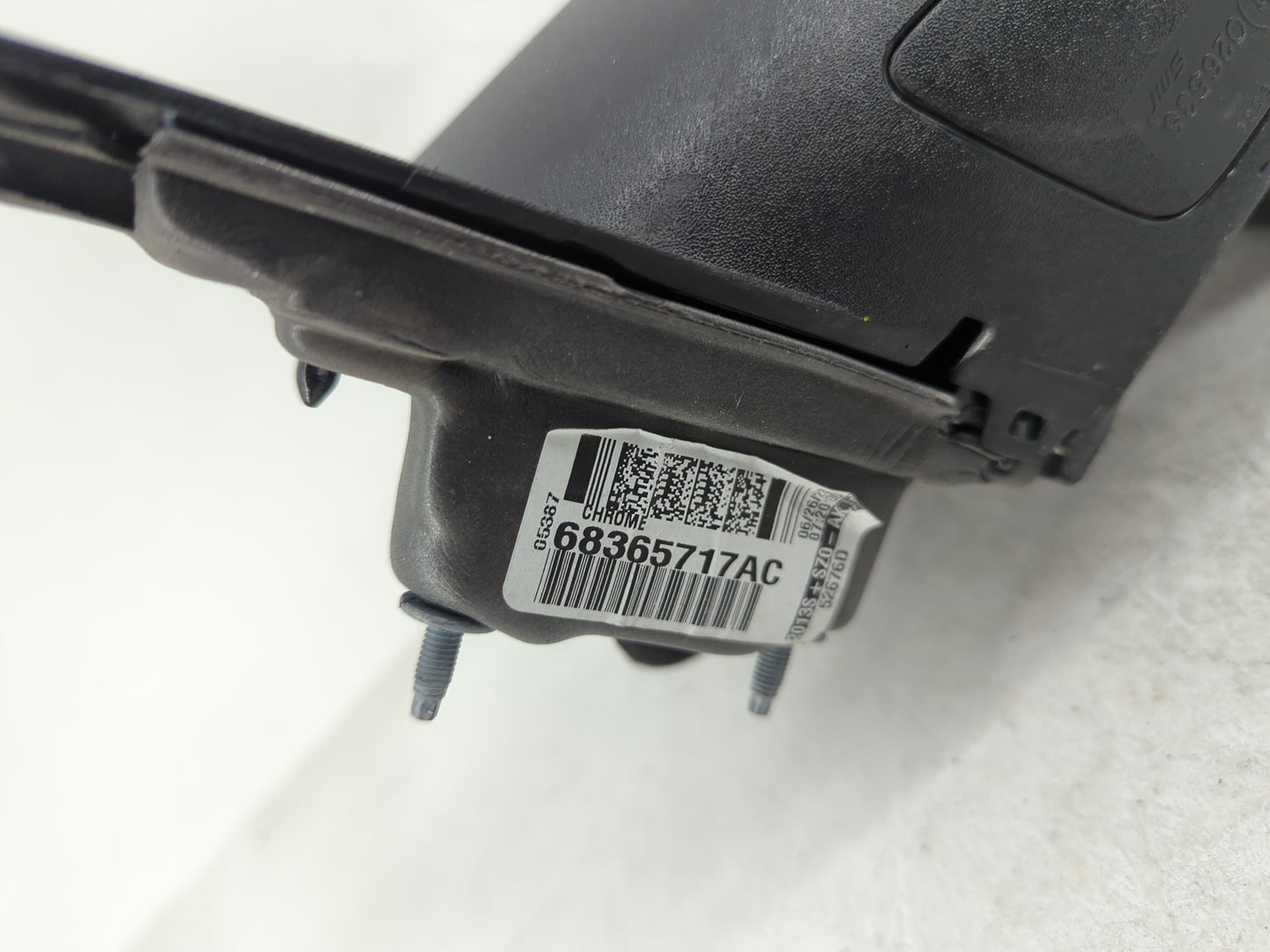 2016-2022 Jeep Grand Cherokee Driver Side View Mirror - Left Door Mirror OEM Used - Oemusedautoparts1.com