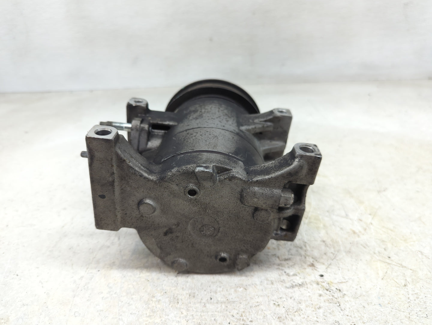 2011-2015 Jeep Grand Cherokee Air Conditioning A/c Ac Compressor Oem - Oemusedautoparts1.com