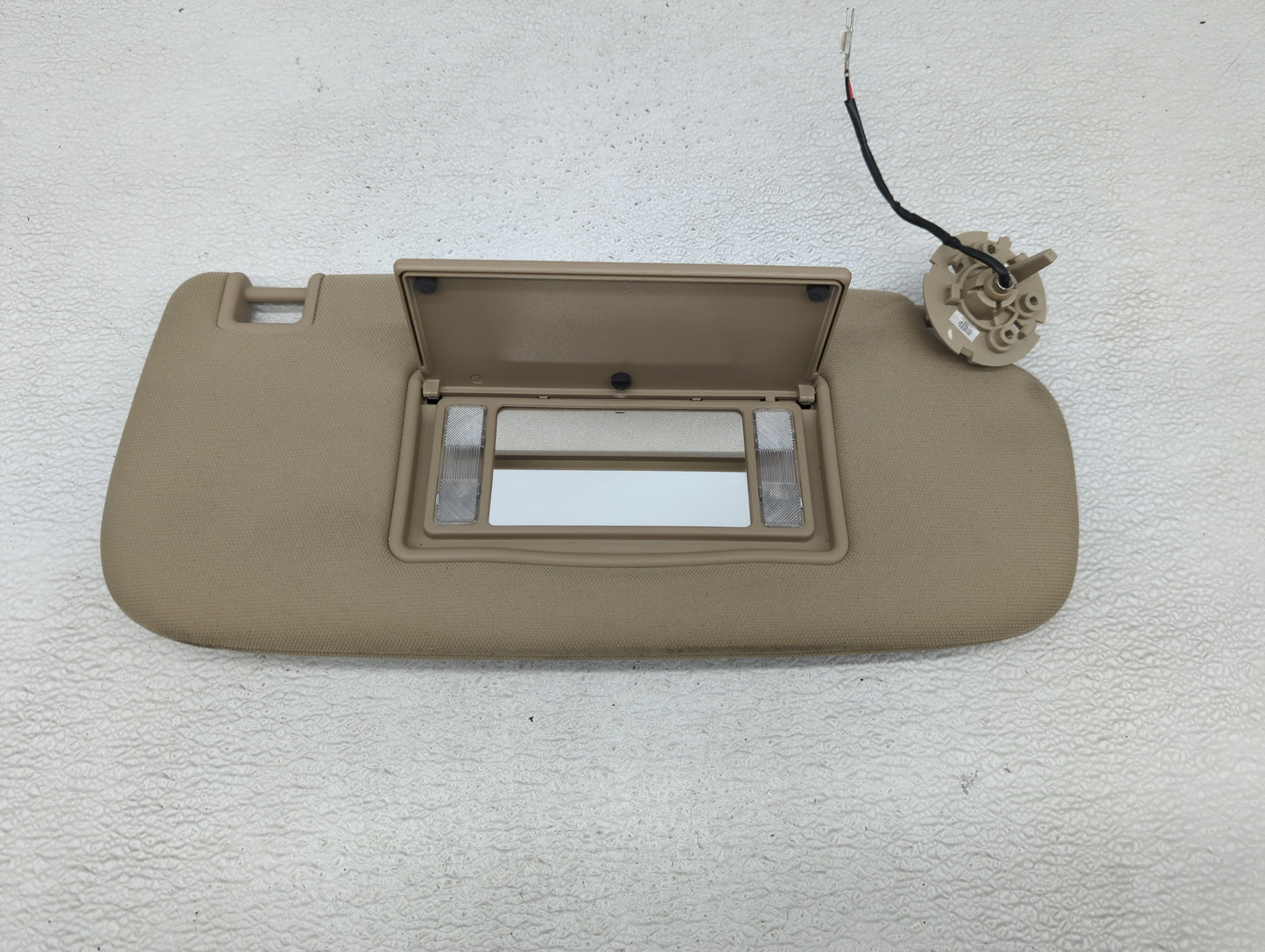 2014-2022 Jeep Grand Cherokee Sun Visor Shade Replacement Passenger Right Mirror Fits OEM Used Auto Parts - Oemusedautoparts