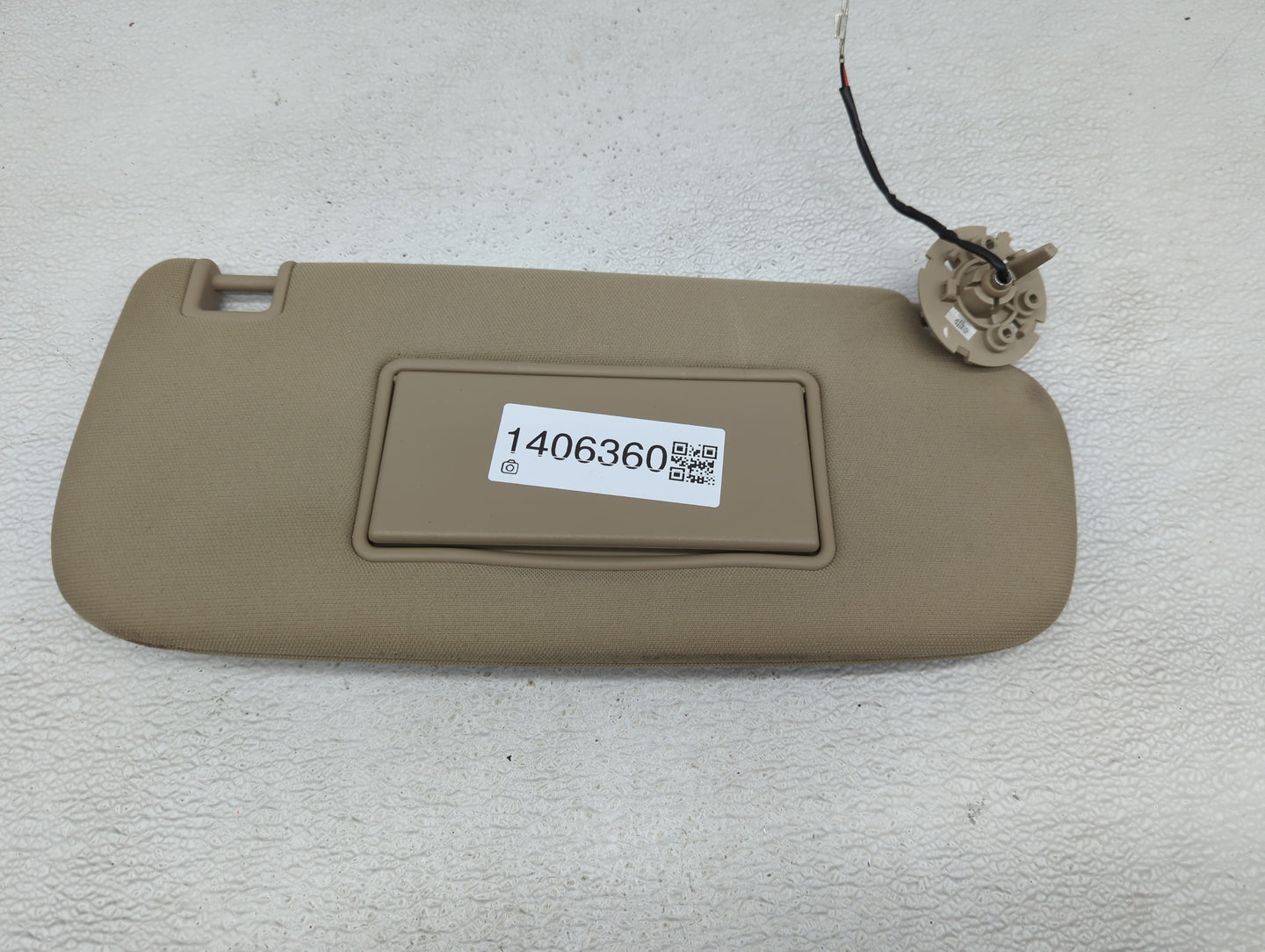 2014-2022 Jeep Grand Cherokee Sun Visor Shade Replacement Passenger Right Mirror Fits OEM Used Auto Parts - Oemusedautoparts