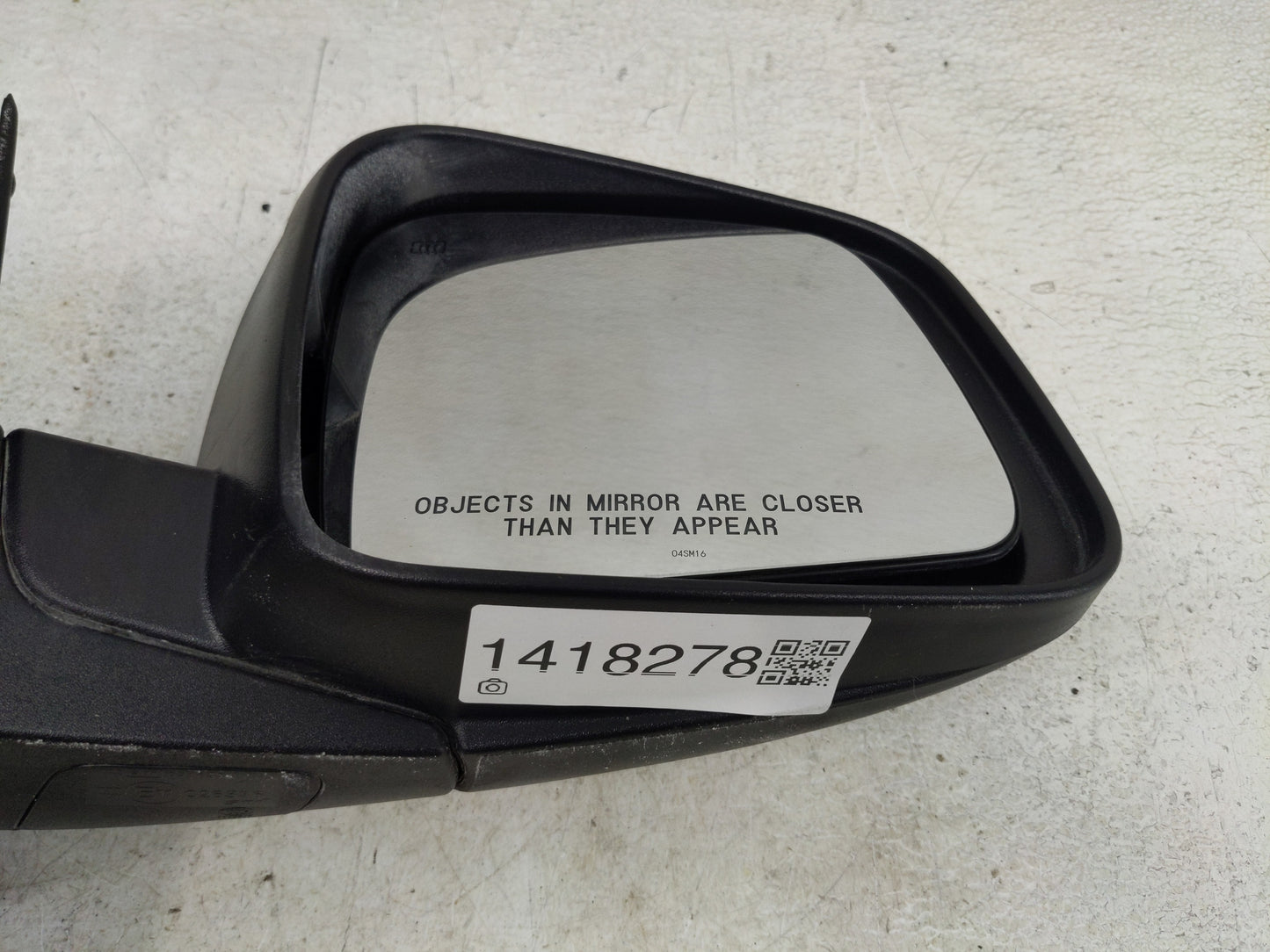 2011-2022 Jeep Grand Cherokee Passenger Side View Mirror - Right Door Mirror OEM Used - Oemusedautoparts1.com