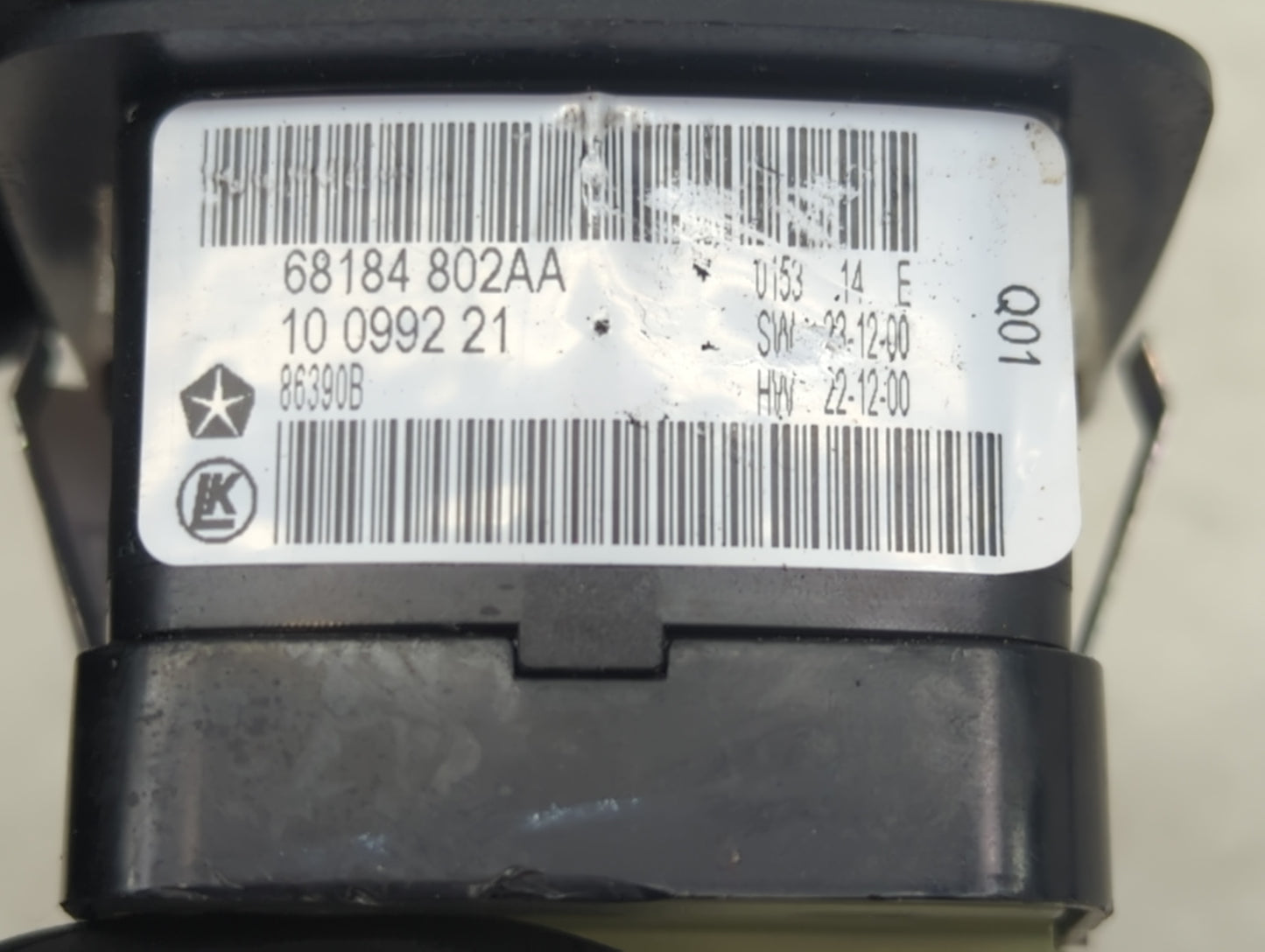 2014-2015 Jeep Grand Cherokee Master Power Window Switch Replacement Driver Side Left P/N:68184802AA Fits Fits 2014 2015 OEM