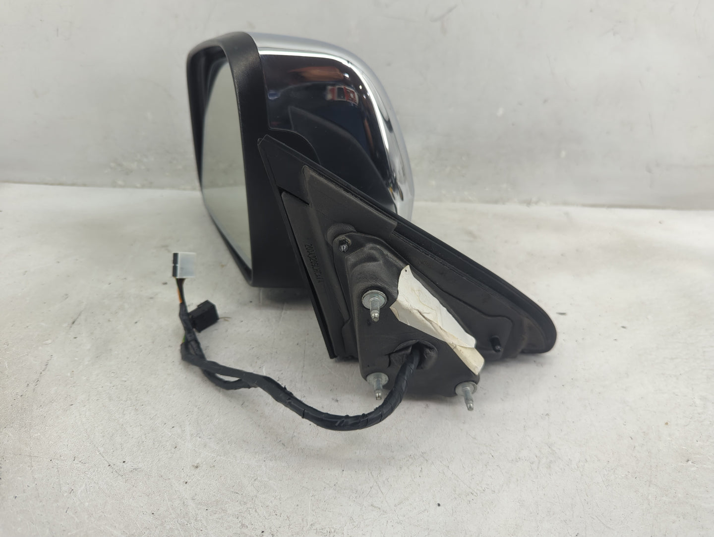 2011-2018 Jeep Grand Cherokee Driver Side View Mirror - Left Door Mirror OEM Used - Oemusedautoparts1.com