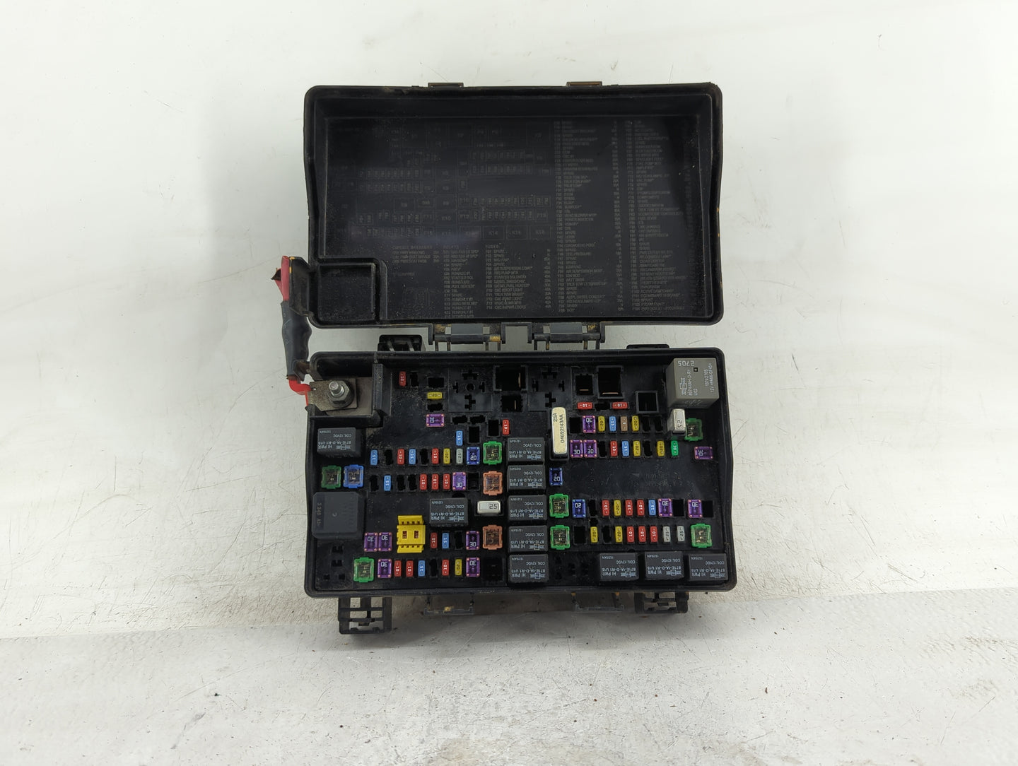 2014 Jeep Grand Cherokee Fusebox Fuse Box Panel Relay Module P/N:68194607AD Fits OEM Used Auto Parts - Oemusedautoparts1.com