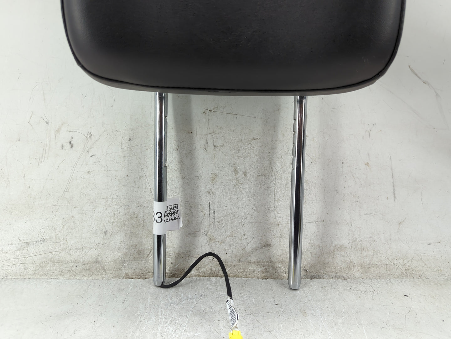 2014 Jeep Grand Cherokee Headrest Head Rest Front Driver Passenger Seat - Oemusedautoparts1.com