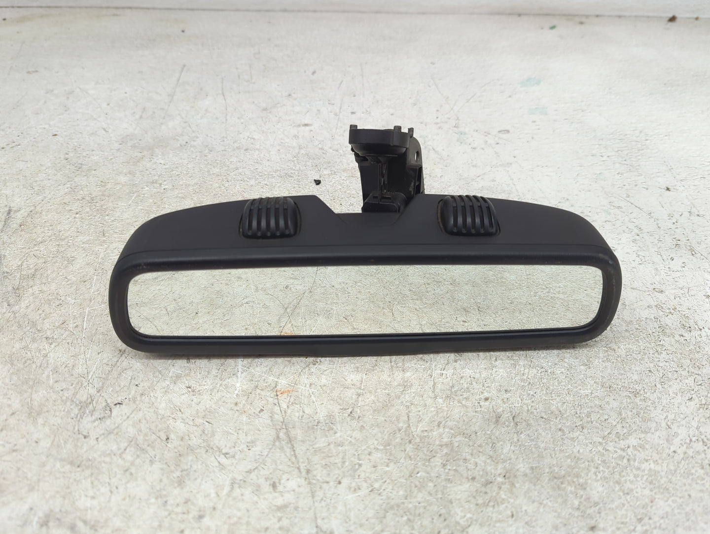 2014-2015 Jeep Grand Cherokee Interior Rear View Mirror Replacement OEM P/N:68231567AA Fits Fits 2014 2015 OEM Used Auto Par